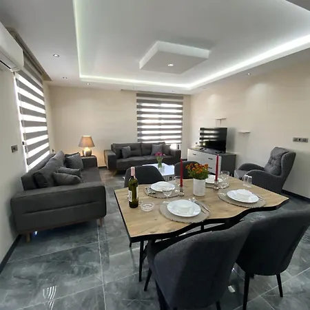 Alis Apartment *