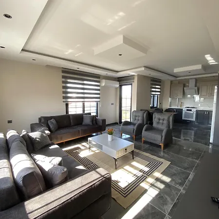 Alis Apartment *
